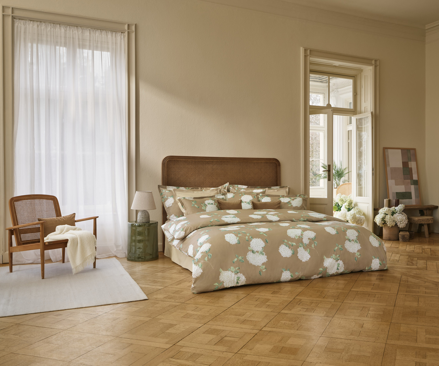 Schlossberg HORTENSIA miel Satin Bed Linen – The Timeless Beauty of Hydrangeas