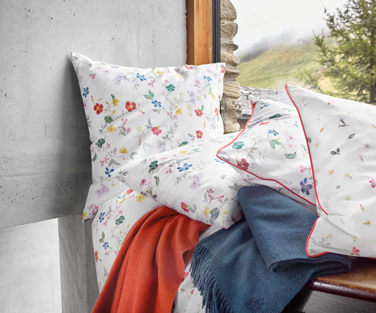 Schlossberg_Bettwaesche_ELIN_ELLE_blanc_Paspel Schlossberg ELIN/ELLE BLANC Bettwäsche - Satin Noblesse