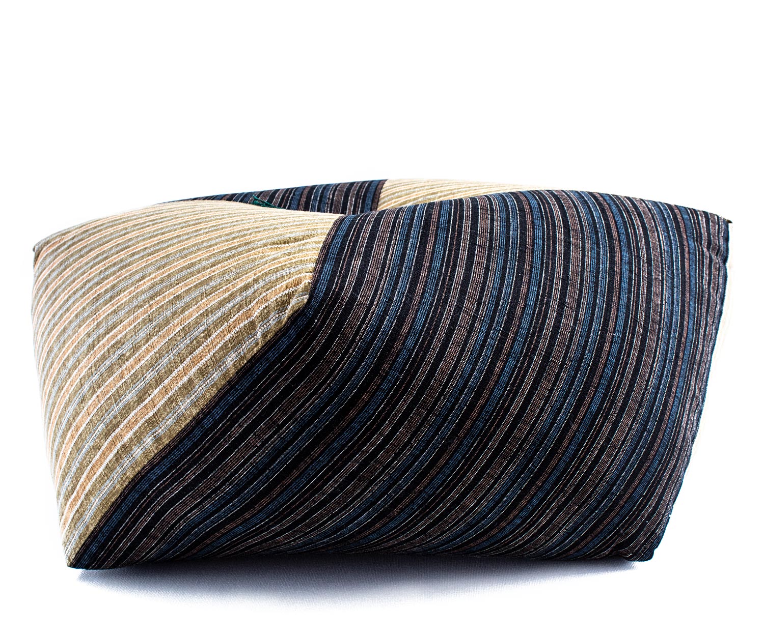 IMG_8369 TAKAOKAYA Ojami Kissen