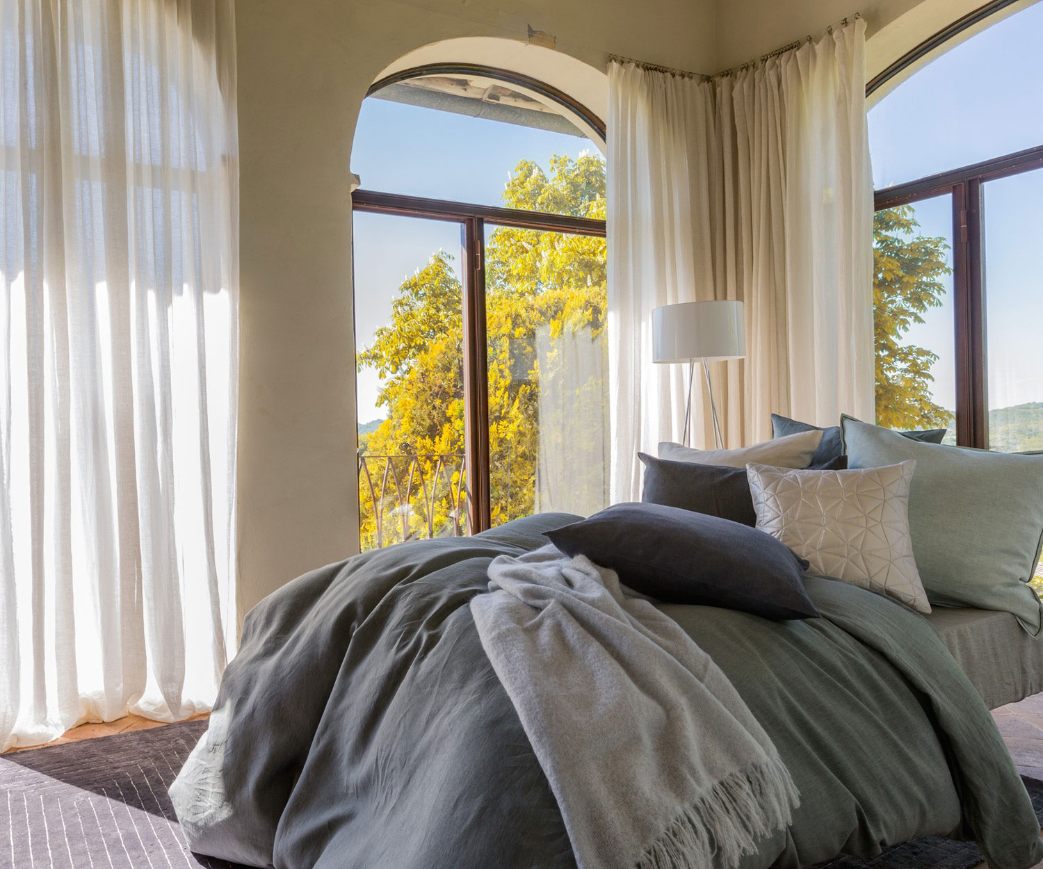 Fischbacher-Bettwaesche-purolino-Lifestyle Fischbacher Ropa de cama de lino PUROLINO 5 colores