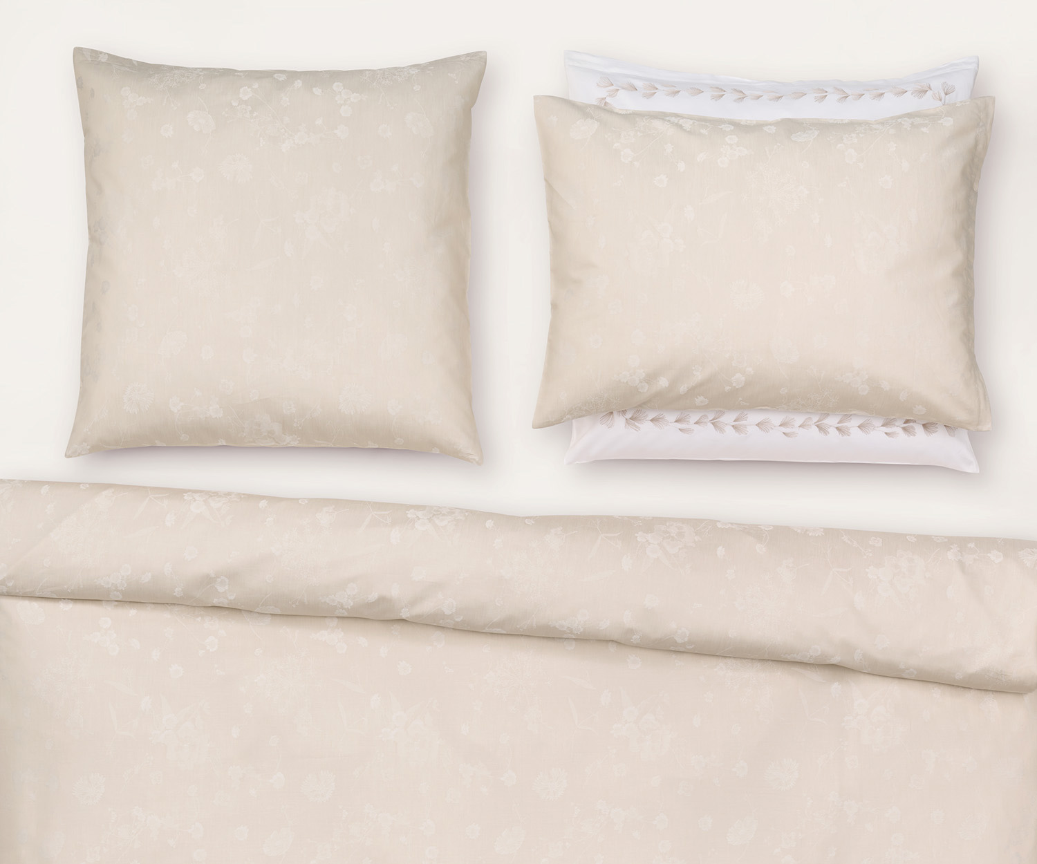 Fischbacher bed linen JACQUARD FIORI PASTELLO col. E48.207