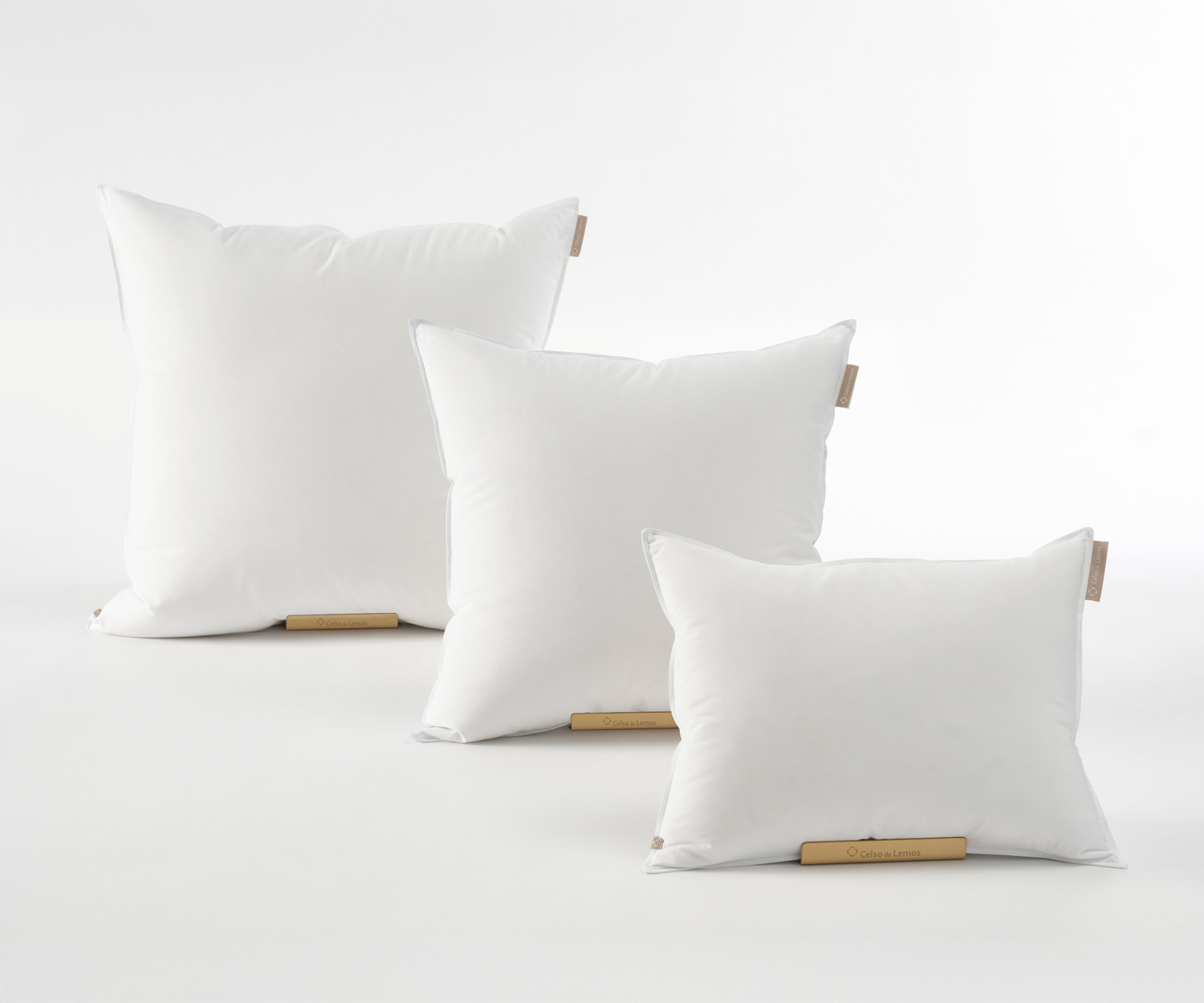 Celso de Lemos STELLAR down pillow – medium