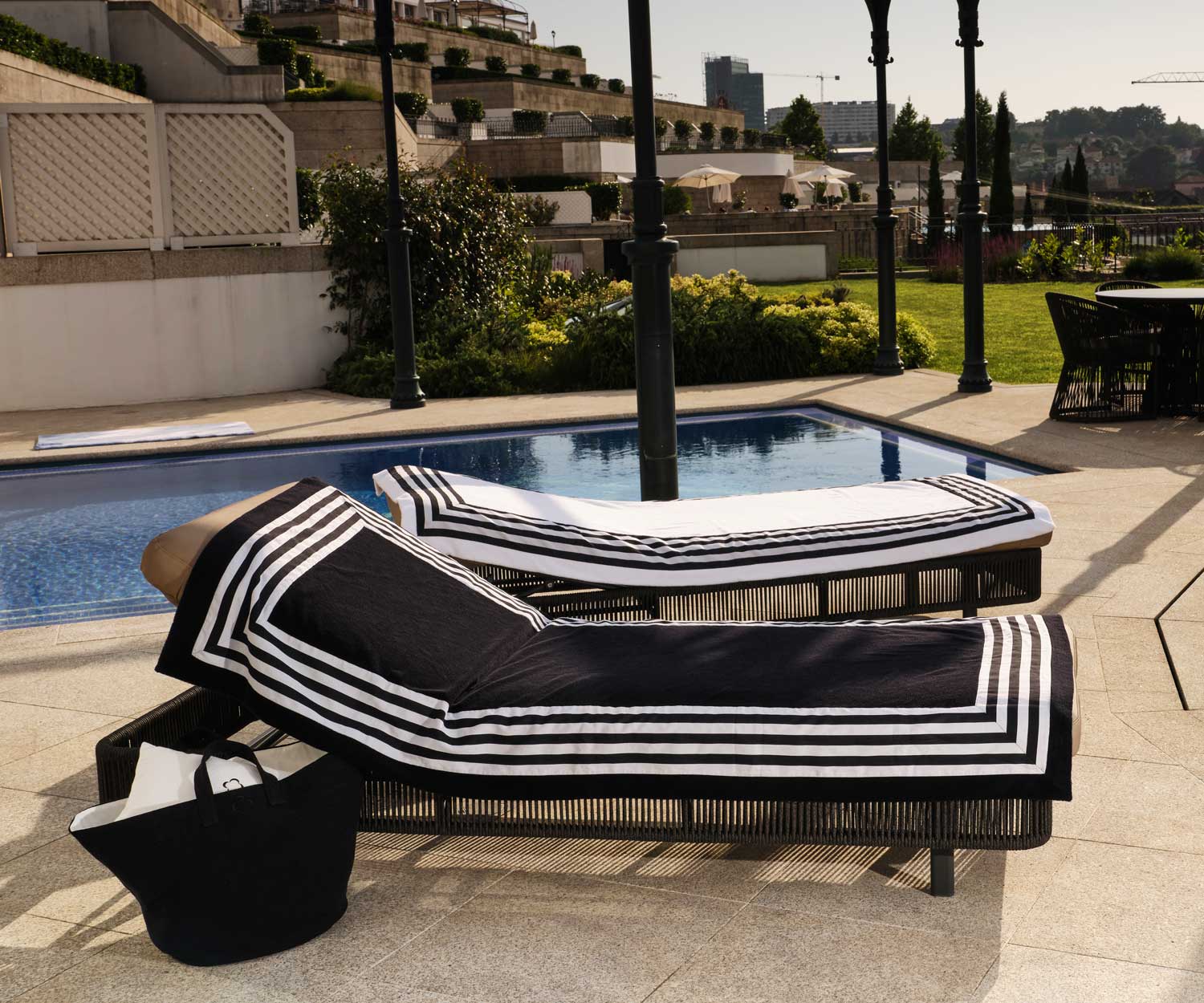 Abyss-Strandtuch-Cannes-Lifestyle Toalla de playa CANNES de Abyss en 5 colores