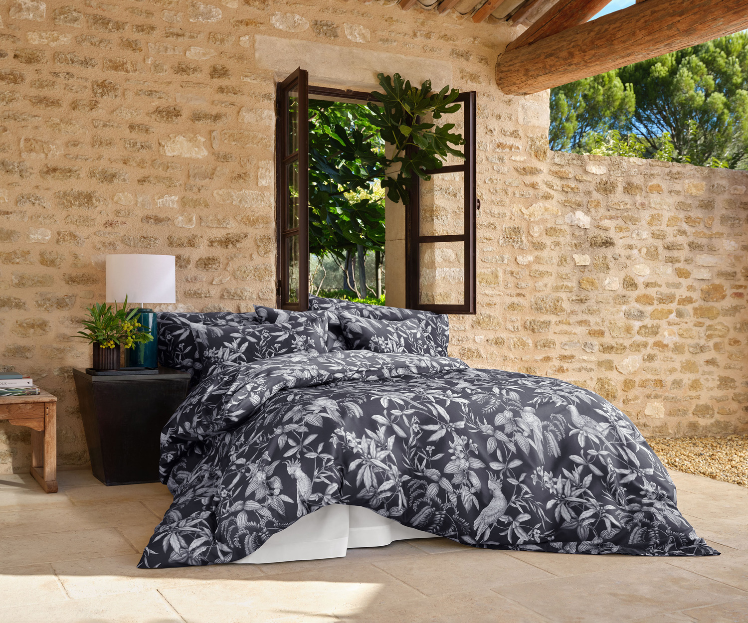 Schlossberg-Bettwaesche-CALYPSO-noir Schlossberg bed linen CALYPSO noir Satin