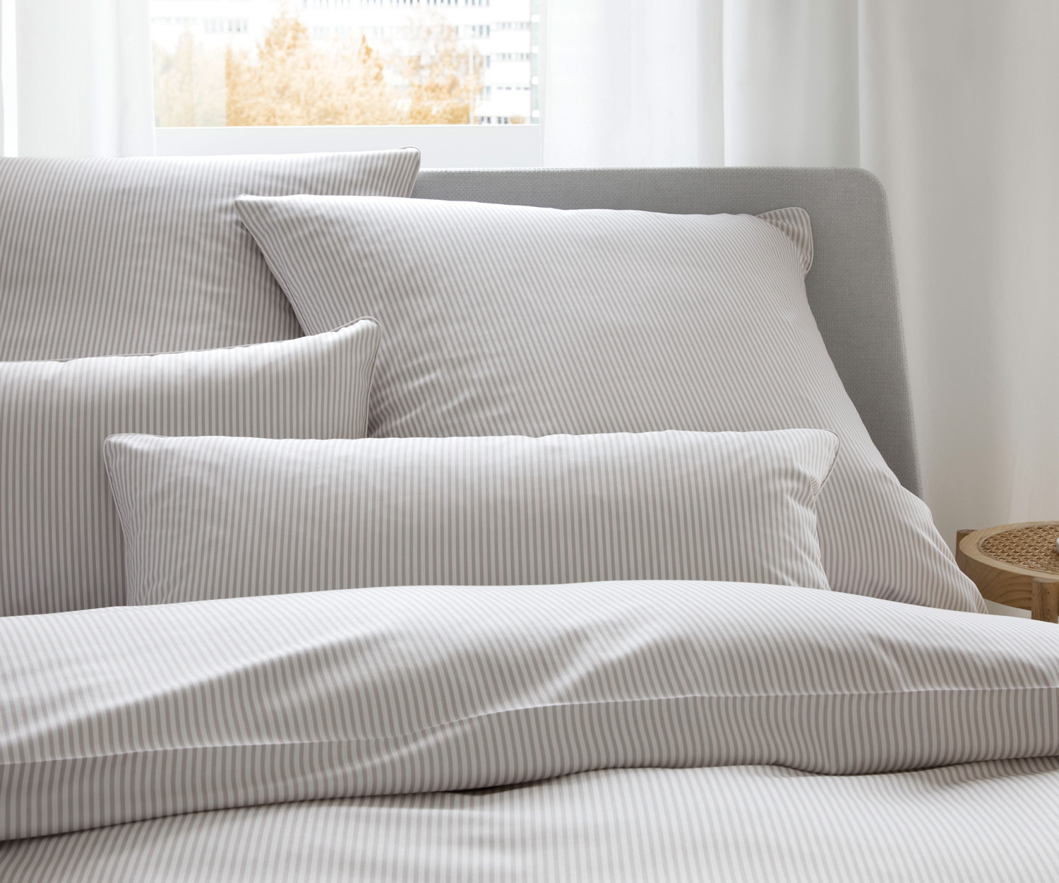 Elegante-2460-7Milieu Ropa de cama HAMBURGER STREIFEN col. arena