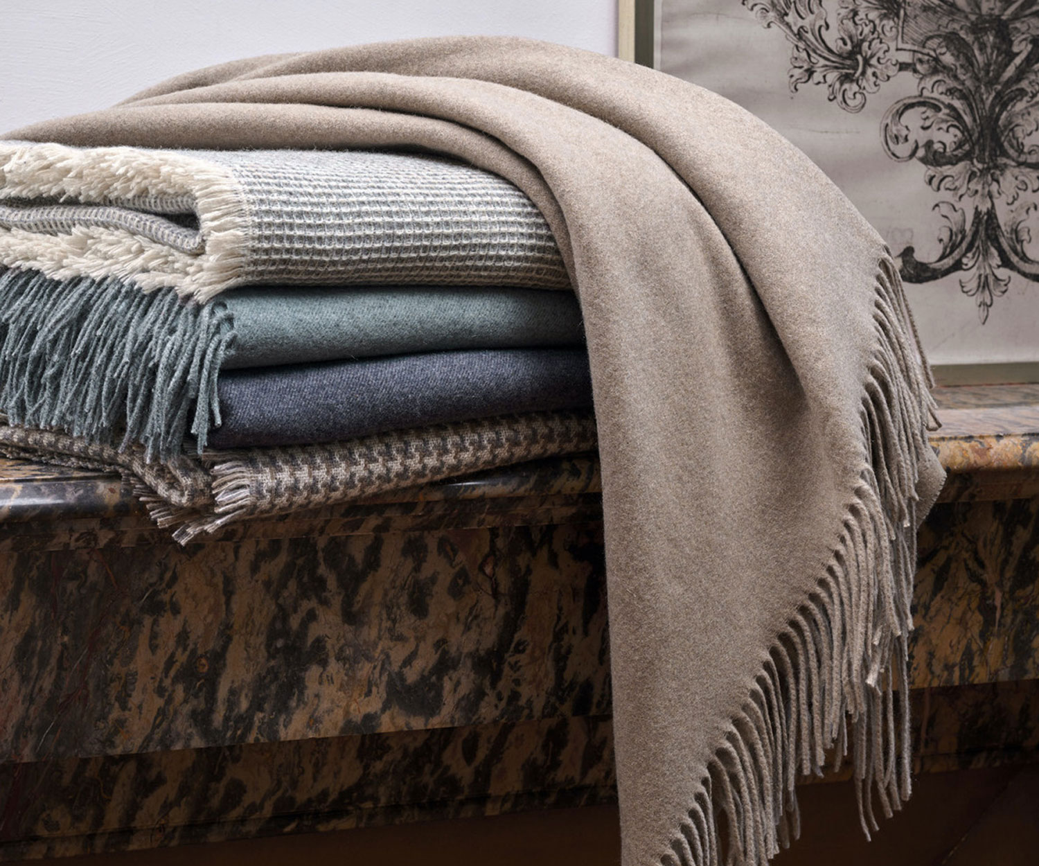 Fischbacher_Kaschmirplaids_Lifesstyle Plaid PONTRESINA, SILVRETTA y ASPEN de Fischbacher