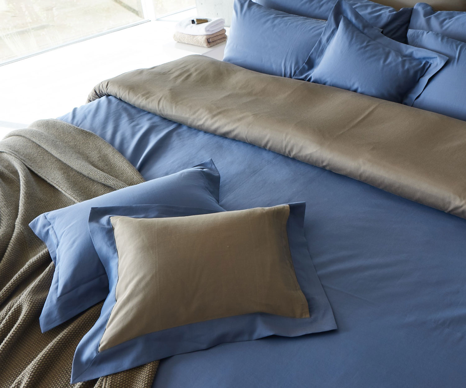 Celso-de-Lemos-Bettwaesche-Calypso-Lifestyle-2z3giJJWxguru7 CALYPSO - Satin 650 TC Bettwäsche in 7 Farben