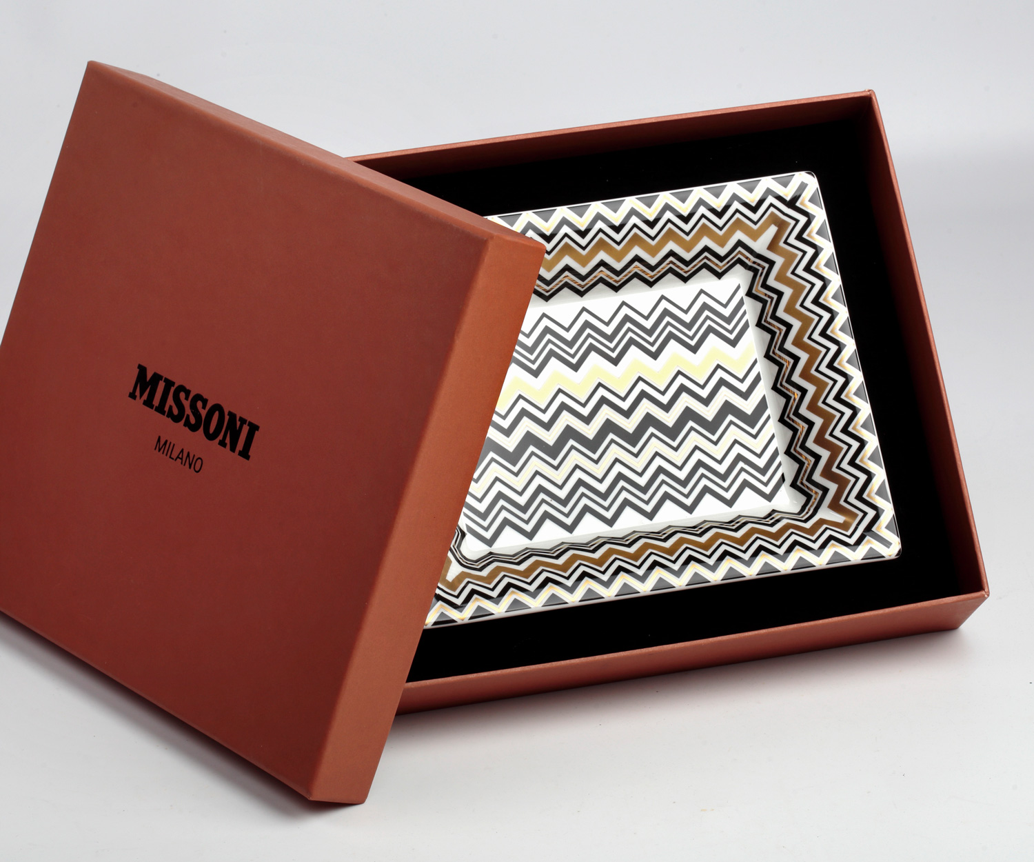 Missoni-Home_ML_Zig-Zag-Gold_Large-Vide-Poche Missoni Zig Zag oro Bandeja de almacenaje