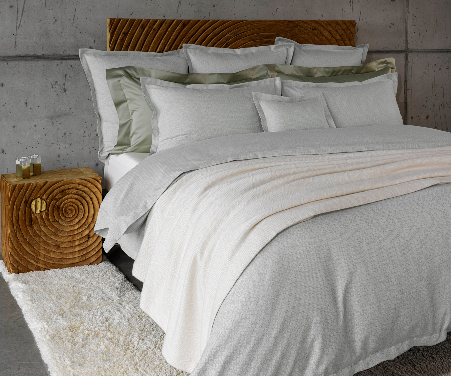 Celso-BIJOUX-Bed-Linen_Marc-Leopold BIJOUX - Jacquard Bettwäsche in 2 colorits von Celso de Lemos