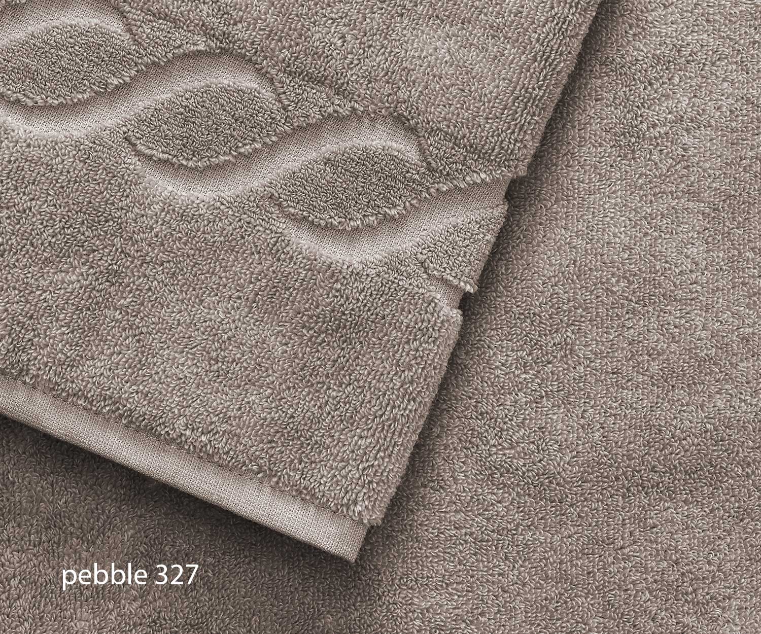Romance Pebble 327 Fischbacher towel