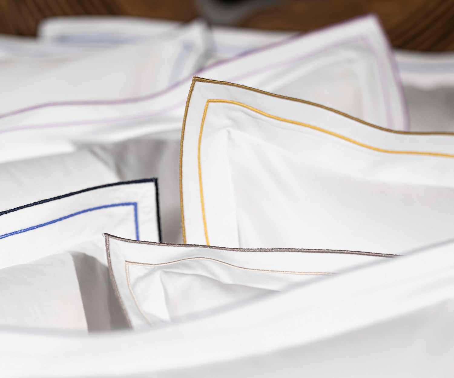 CDL-AREO-lifestyle AREO - Perkal Bettwäsche mit zwei farbigen Biesen