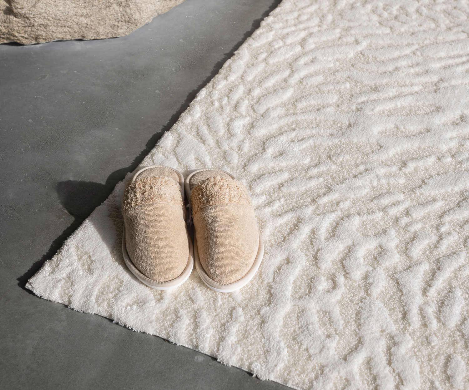 Abyss FLOW alfombra de baño col. 103 ivory
