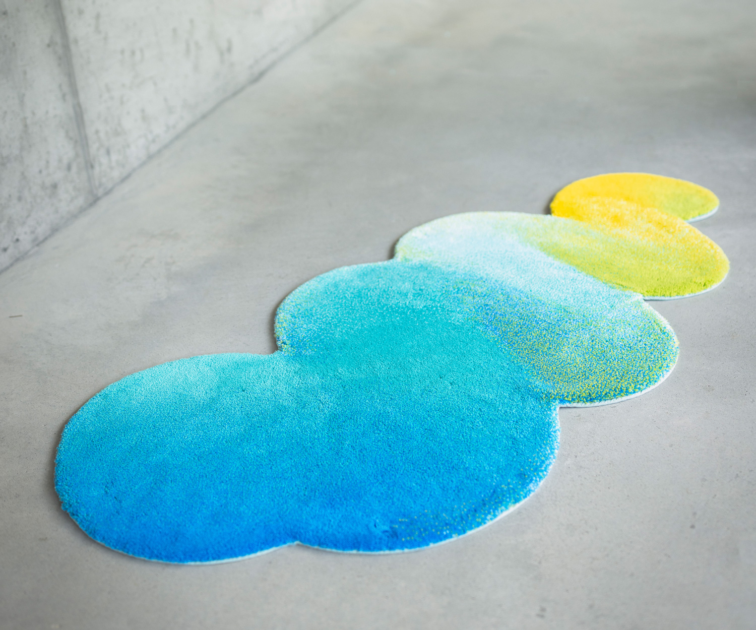 Abyss-ODDITY-wave-Habidecor Abyss ODDITY WAVE Bath Rug