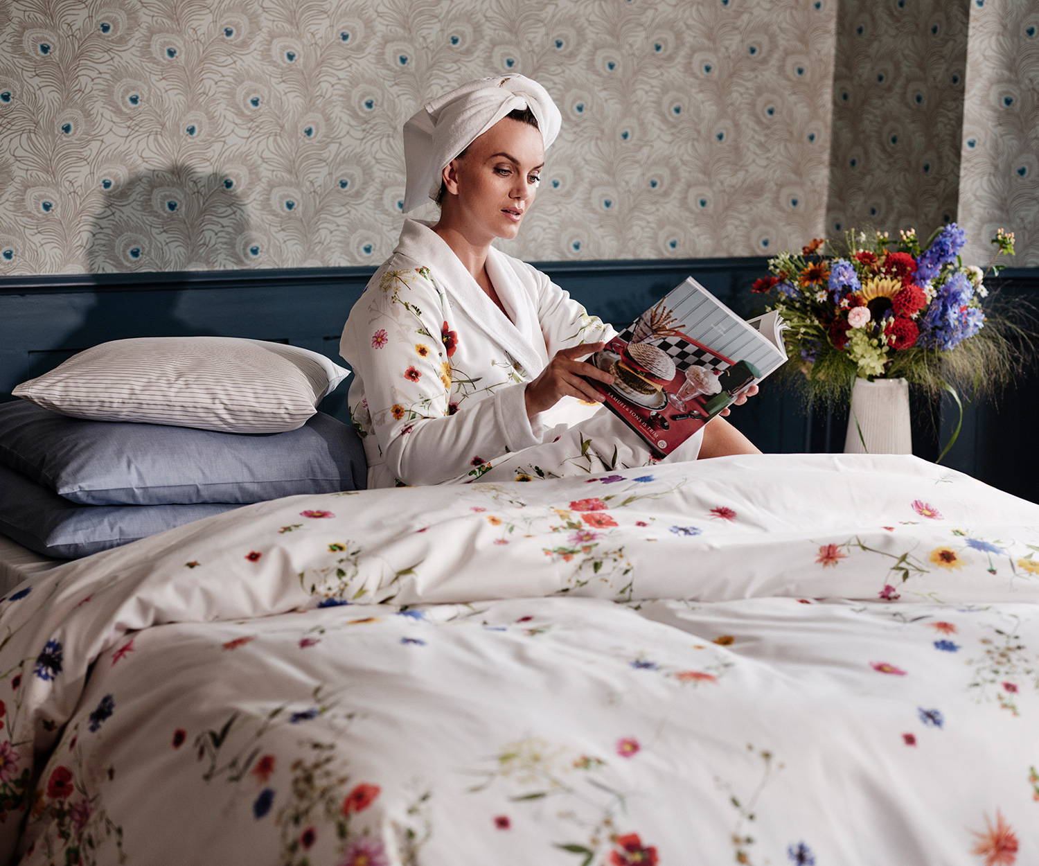 Fischbacher-Bettwaesche_Fleurs-Volantes Fischbacher ropa de cama FLEURS VOLANTE Satén