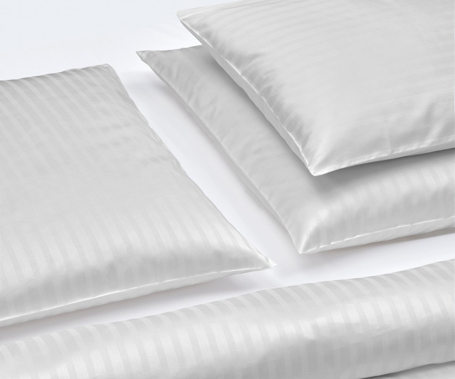 Fischbacher_Bettwaesche_Manhattan_295-grau Ropa de cama MANHATTAN de Fischbacher - satén gris