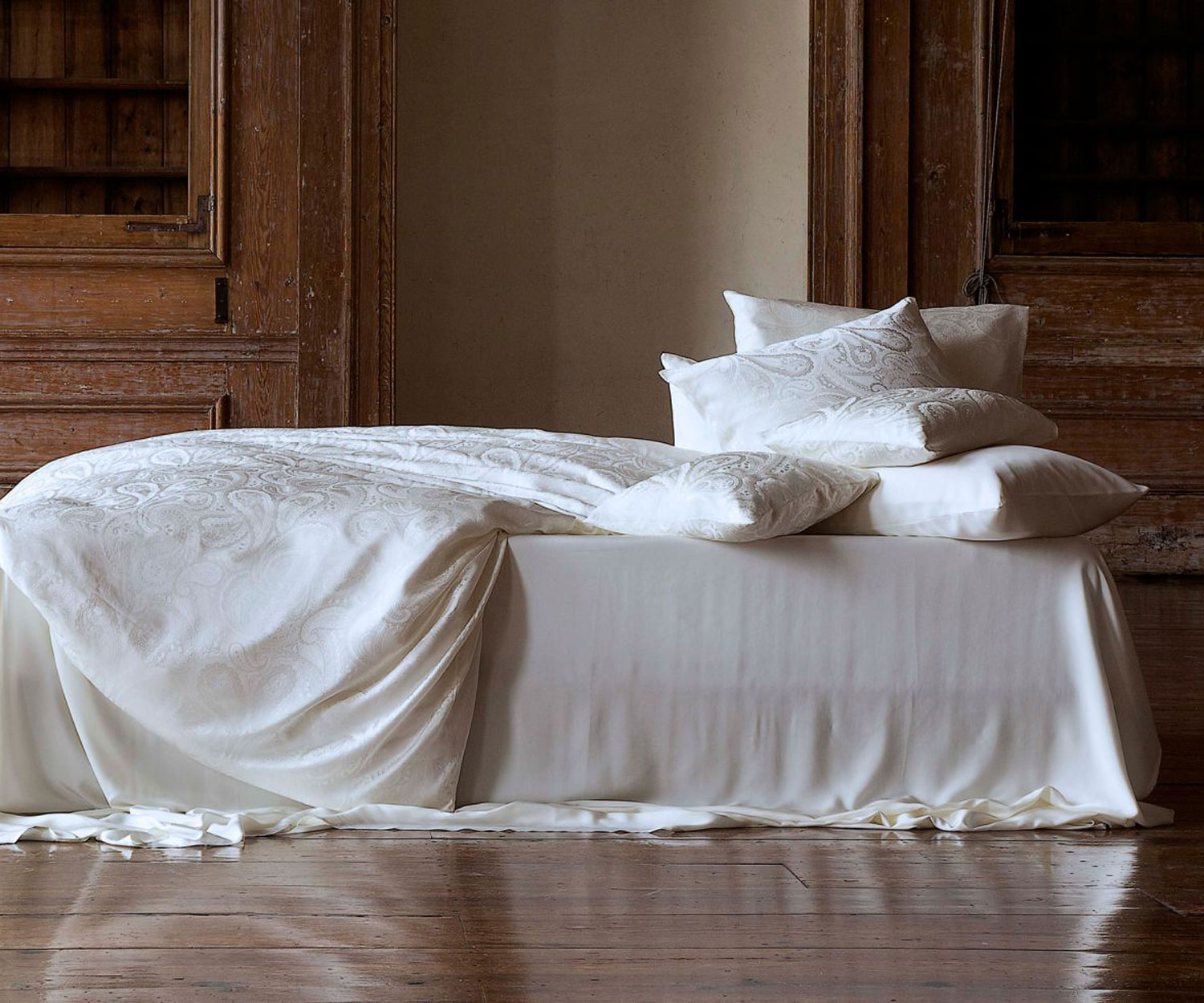 Fischbacher-Bettwaesche-Seide-Soie-Lifestyle-2 Ropa de cama SOIE Luxury Nights de Fischbacher