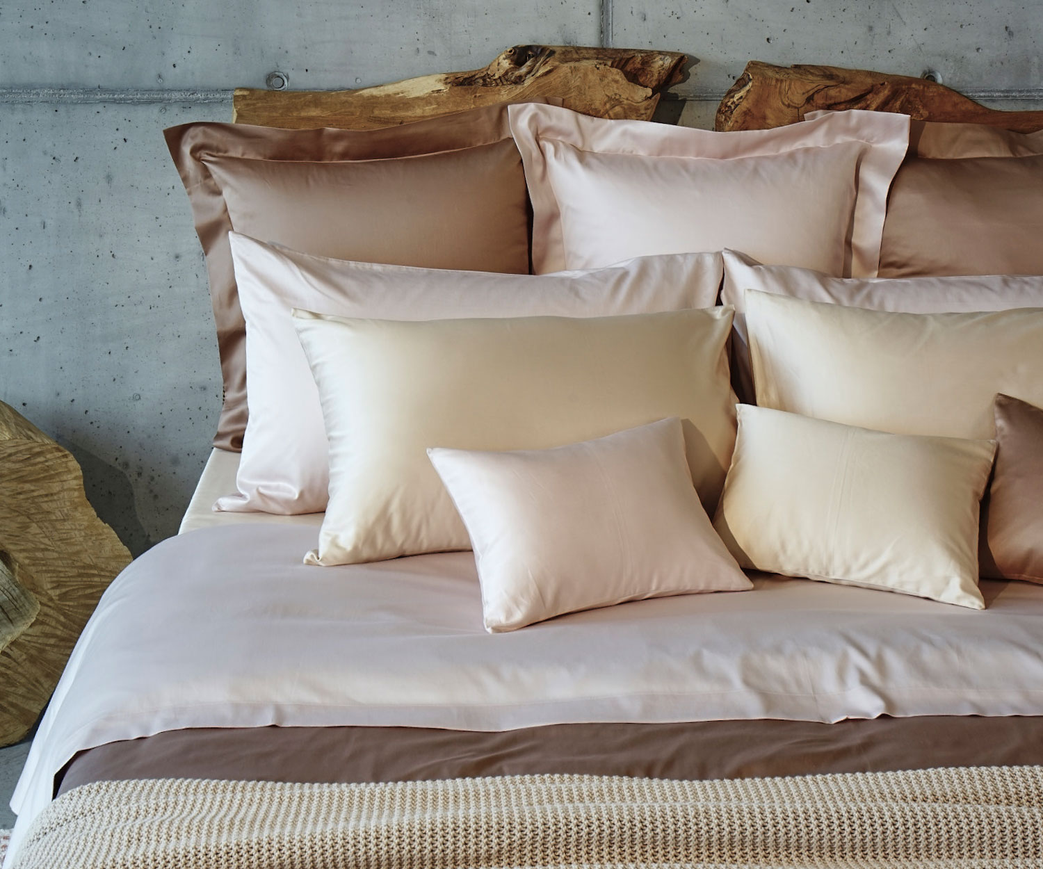 Celso-de-Lemos-Bettwaesche-Secret-Lifestyle-1 Ropa de cama SECRET de satén