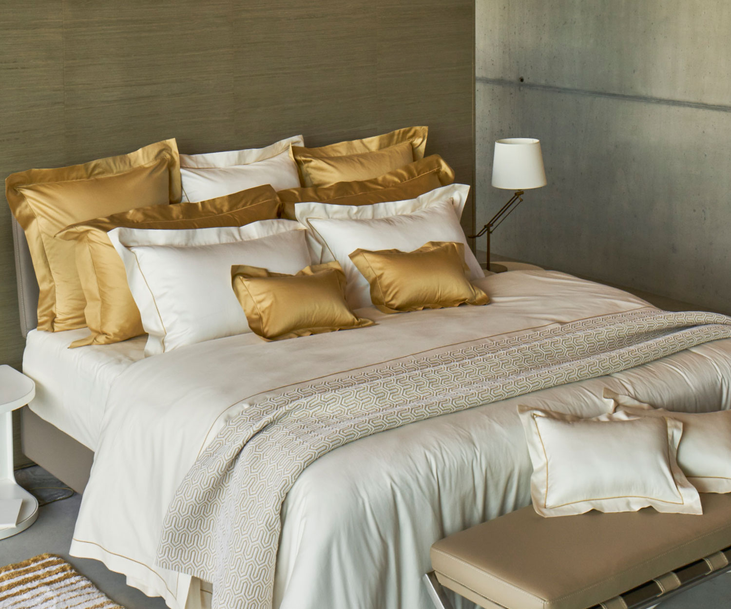 De-Lemos-Bettwaesche-Bourdon-2 Ropa de cama BOURDON de Celso de Lemos - satén