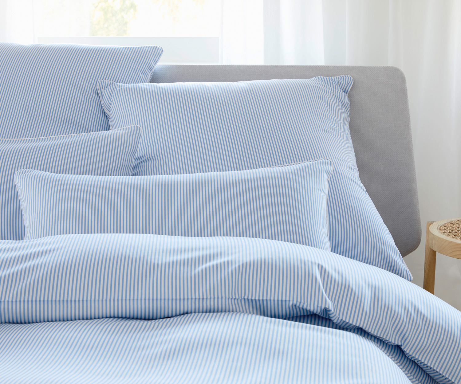 Elegante-2460-2Milieu HAMBURGER STREIFEN ropa de cama col. azul-blanco