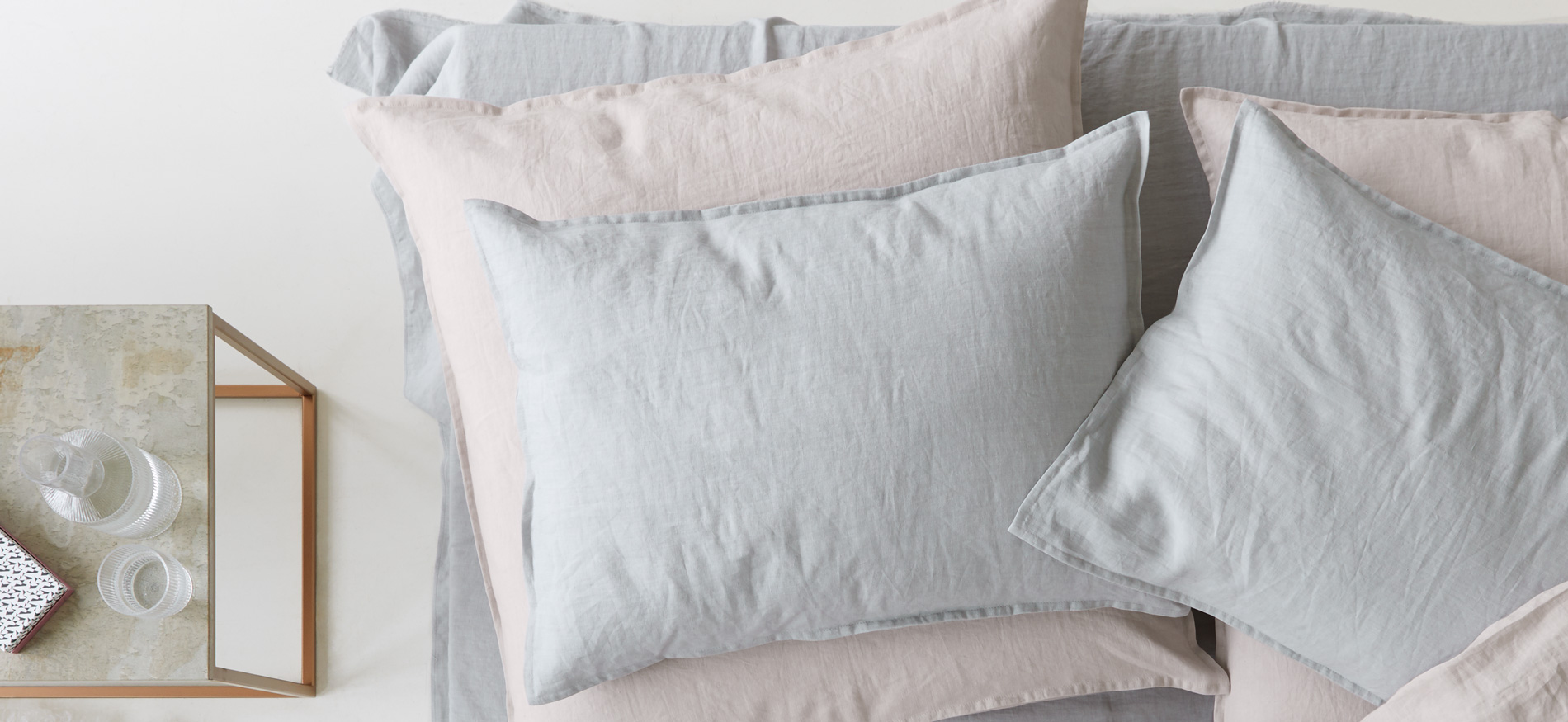 Decode-by-Luiz-Banner-THIRTEEN