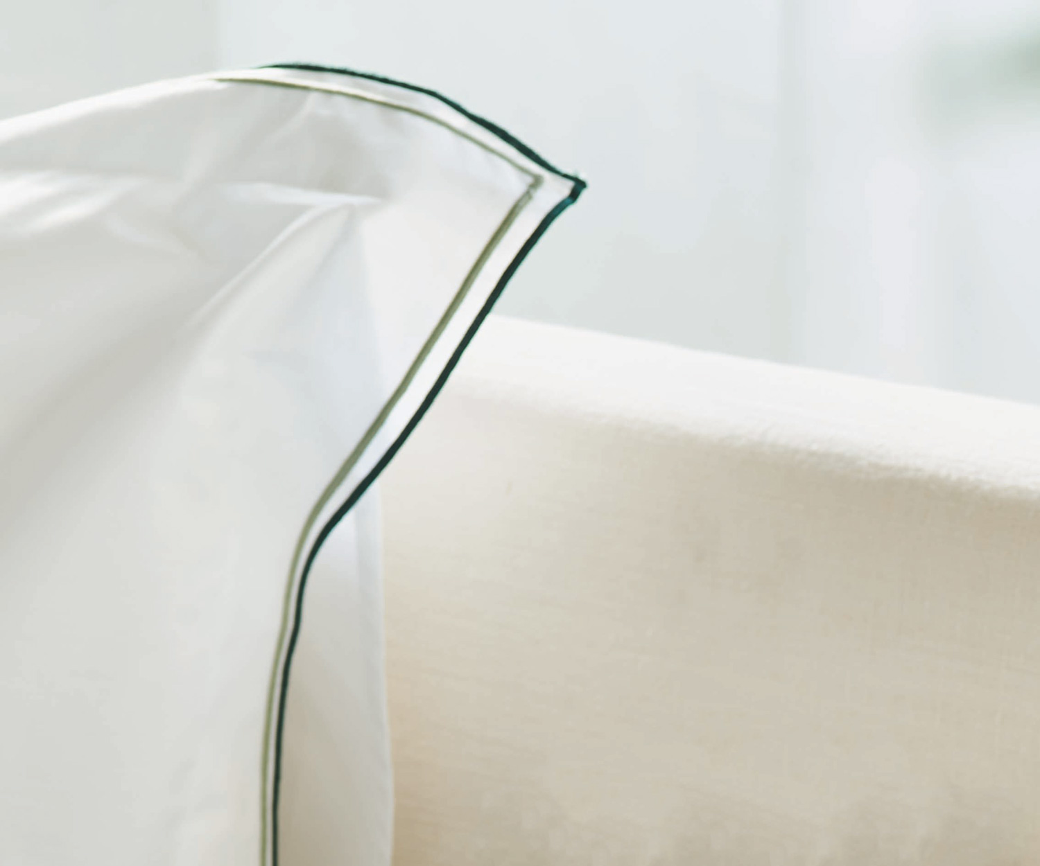 Designers_Guild_Bettwaesche_Astor_Forest_Sage Ropa de cama ASTOR de Designers Guild - Forest & Sage