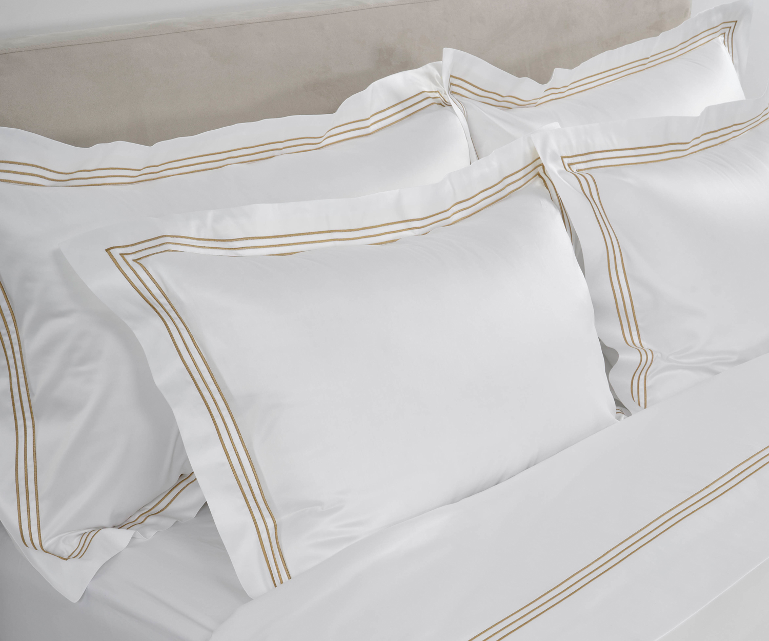 Celso-RAM-Kissen Celso de Lemos RAM Satin Bettwäsche Bourdon bestickt